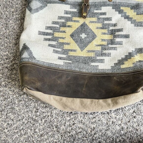 Myra Bag Weekender Travel Bag Western Leather Aztec Tote Shoulder Bag Large New - Picture 3 of 10